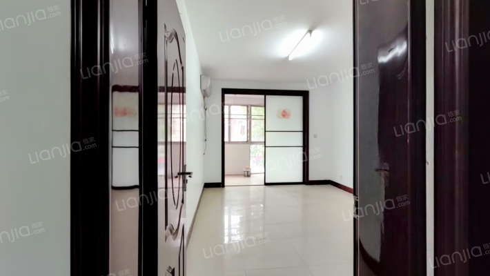 华源新区二手房实景图