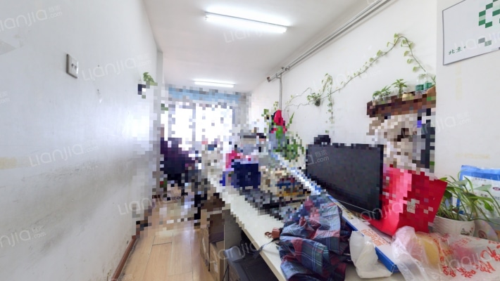 智慧大厦二手房实景图