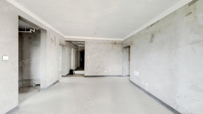 临商滨水城二手房实景图