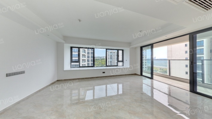 保利时区二手房实景图