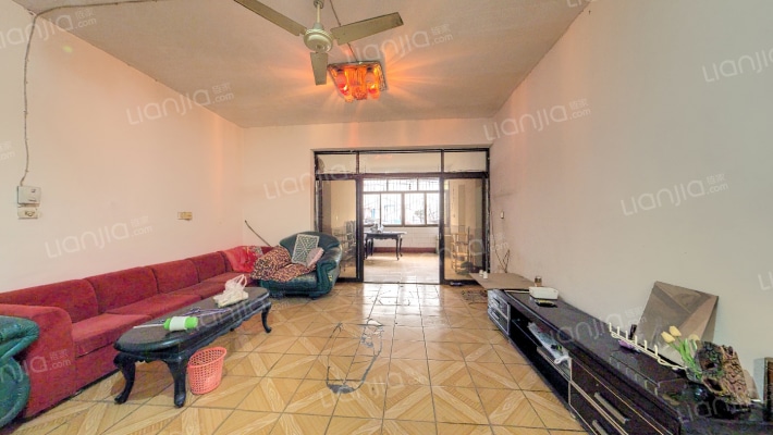 商业西街144号二手房实景图