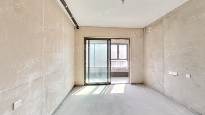 朗庭雅苑二手房实景图