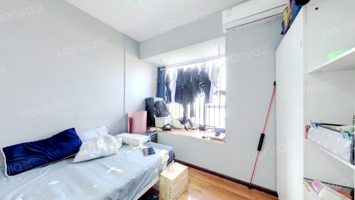 荣盛香榭兰庭二期二手房实景图