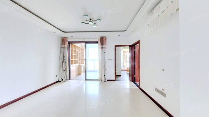 沛鑫四季香山小区二手房实景图