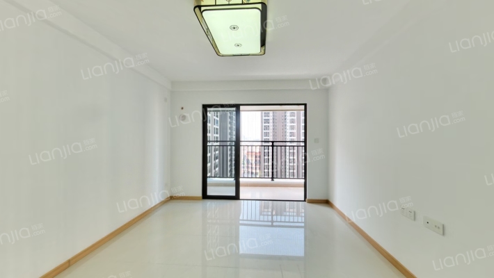 万科金色家园万科里二手房实景图