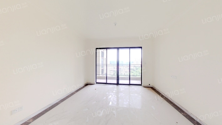 绿湖爱伦堡花园二手房实景图