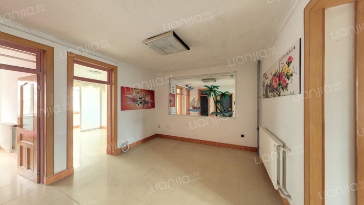 宏远花苑二手房实景图