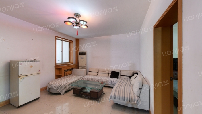 三五一一社区二手房实景图