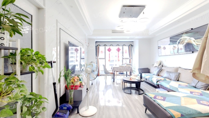 同景国际城I组团二手房实景图