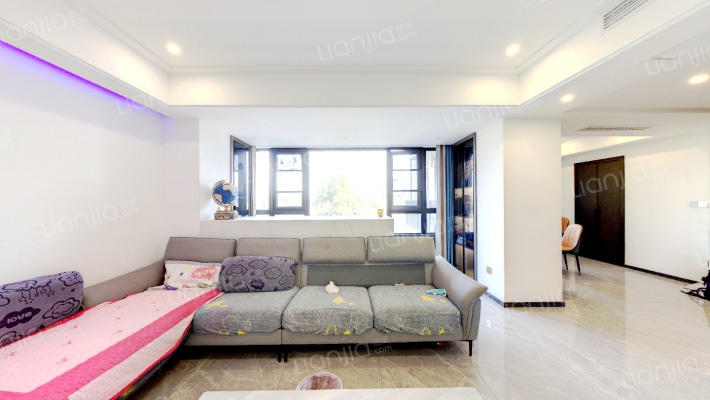 滨江花苑二手房实景图