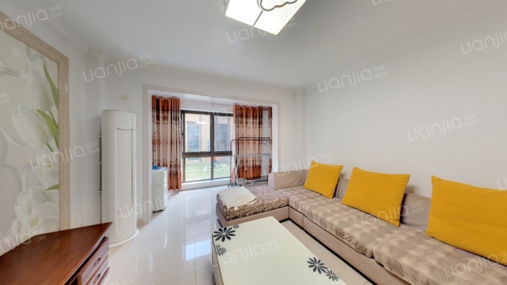 荣盛锦苑二手房实景图