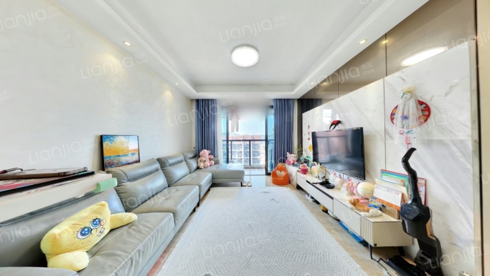 新彩苑二手房实景图