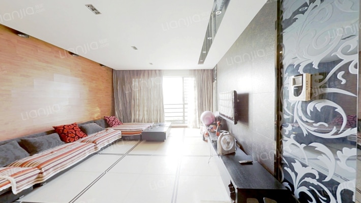 近水花园二手房实景图