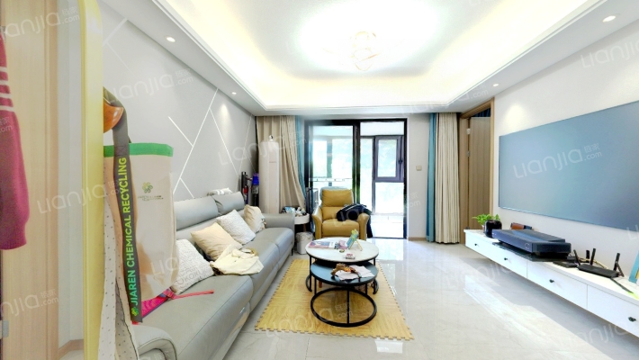 铂翠天第二手房实景图