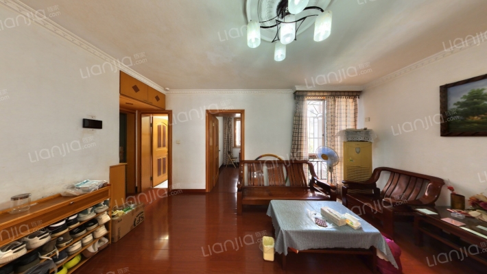 政新花园二手房实景图