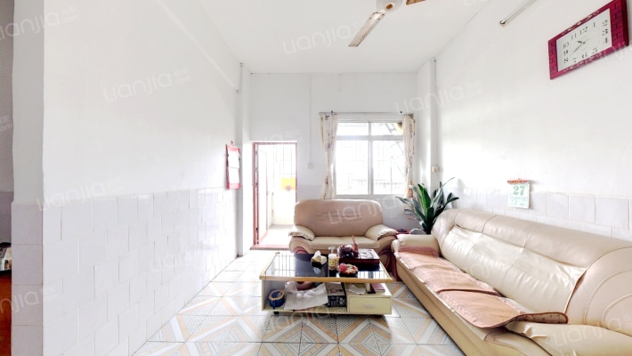 蟠龙街二手房实景图