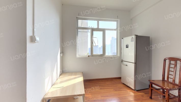 赫山家园二手房实景图