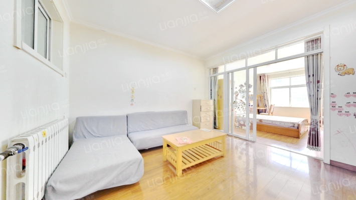 检察院宿舍楼二手房实景图