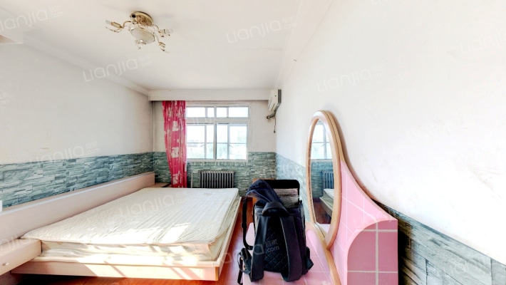 松楠楼二手房实景图