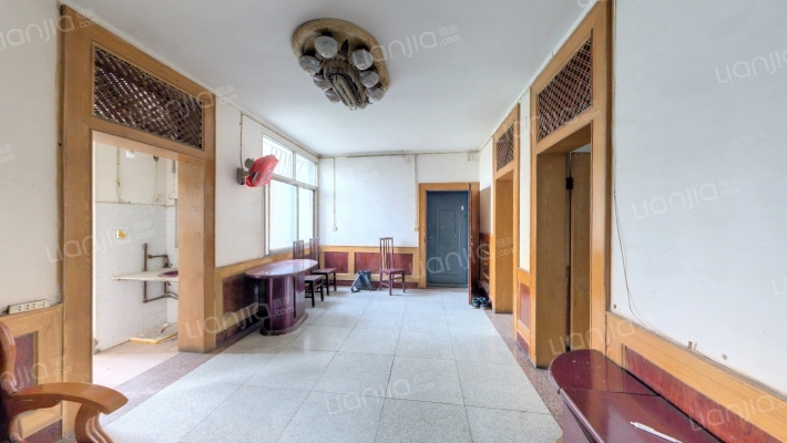 一医院设备科二手房实景图