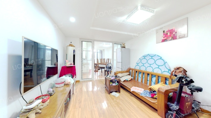 东郊小镇第四街区二手房实景图