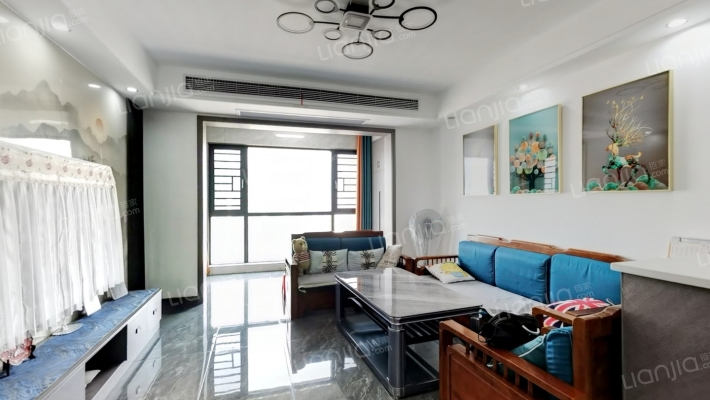 深蓝时代二手房实景图