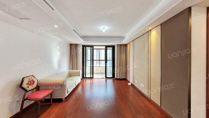 金悦雅苑臻园二手房实景图