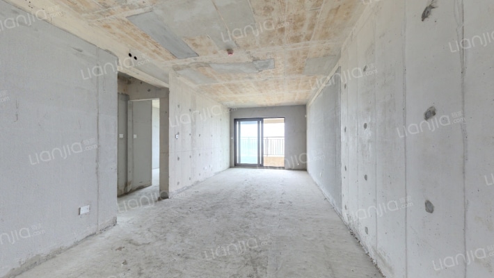 融创九熙府一期二手房实景图