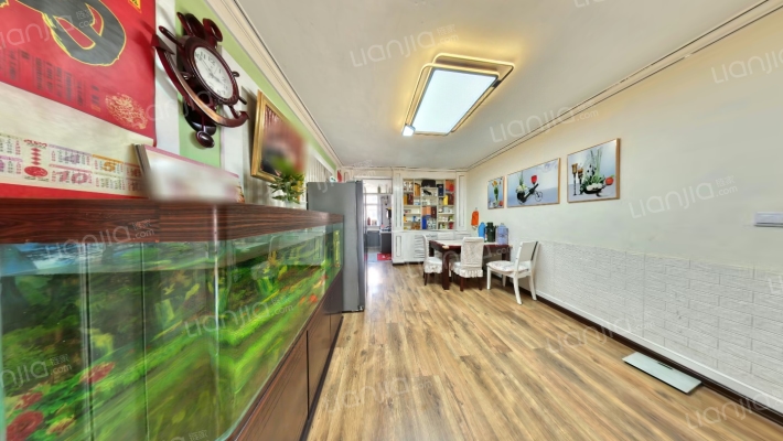 省农垦局宿舍二手房实景图