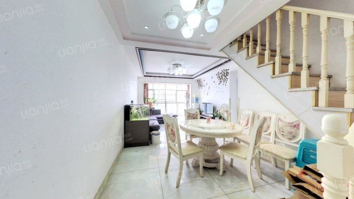 云湖西城二手房实景图