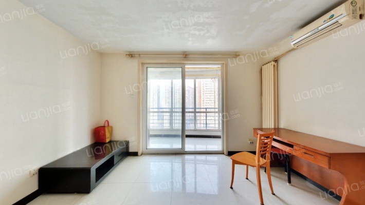 西豪逸景二手房实景图