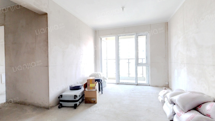 青岛碧桂园瑞源朗悦湾二手房实景图