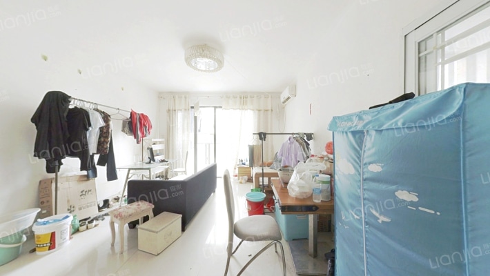 蔚蓝东岸二手房实景图