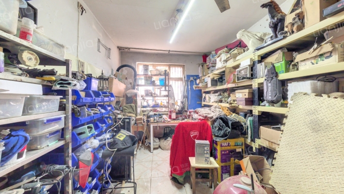 省粮食局宿舍（四十中学）二手房实景图