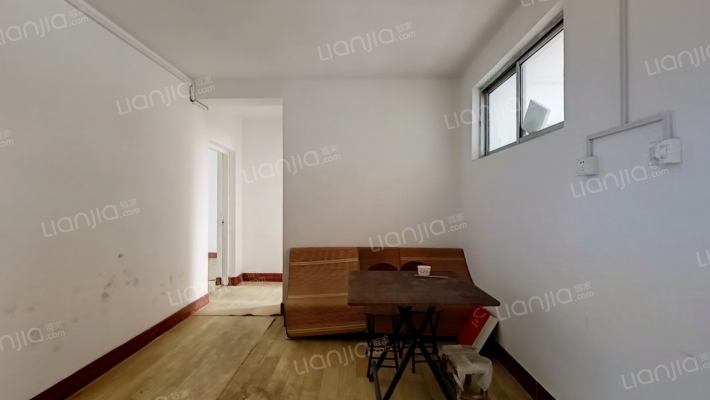 新街安居小区二手房实景图