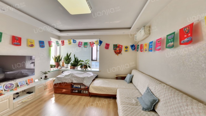 依山雅居二手房实景图