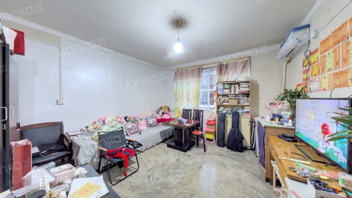 高德公寓二手房实景图