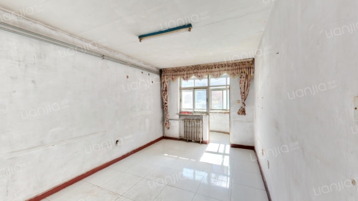 新苑小区二手房实景图