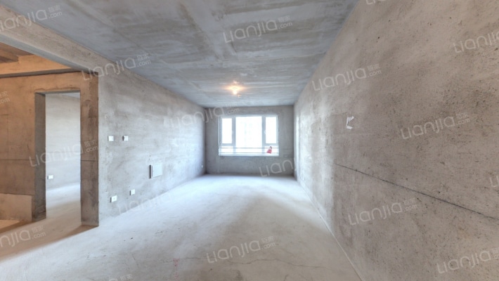 亚泰城三期二手房实景图