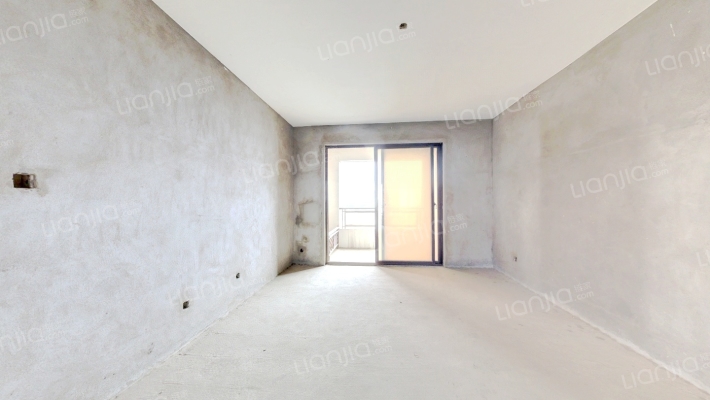 顺华乌龙江大区B区二手房实景图