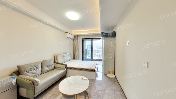 港惠新天地东区二手房实景图