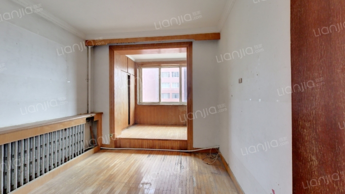 海港公寓（三八广场）二手房实景图