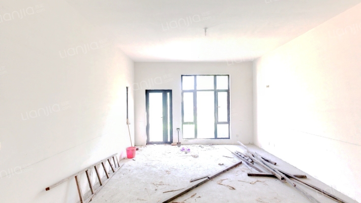 品院二手房实景图