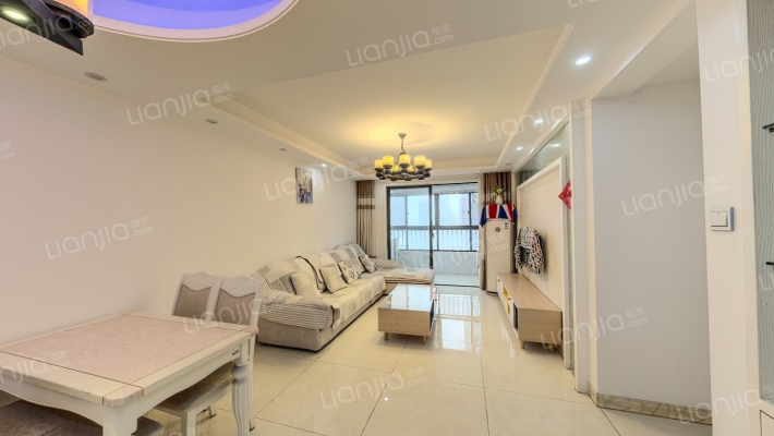 中海滨湖公馆二手房实景图