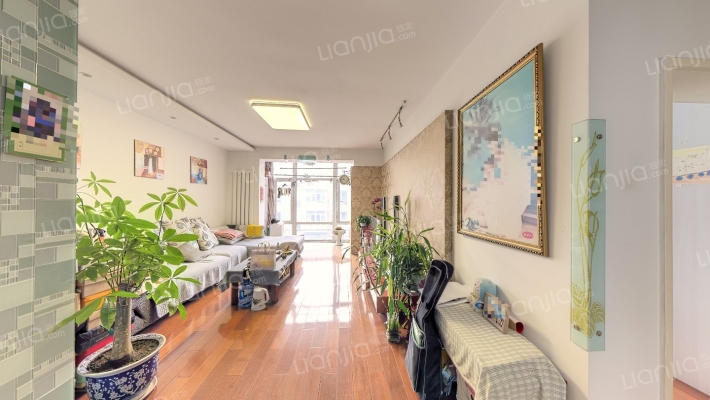 中天馨波苑二手房实景图