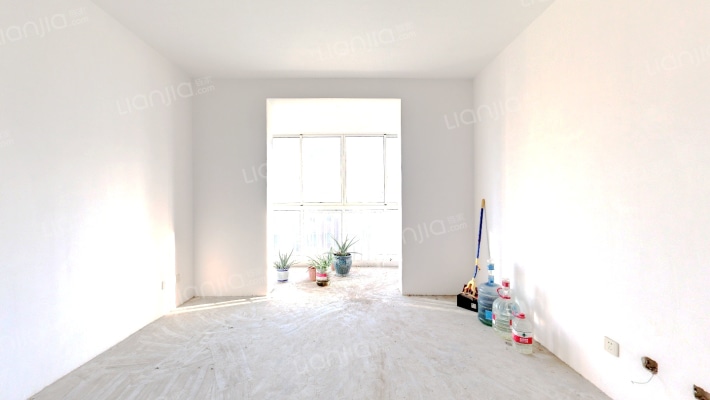 景源华庭二手房实景图