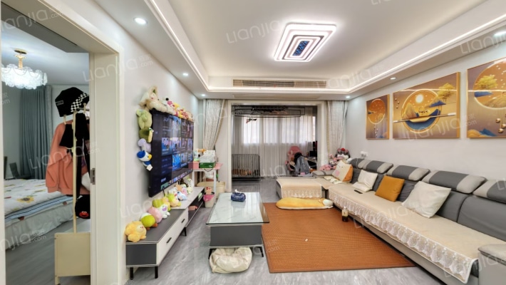 天景山公寓荣华苑二手房实景图