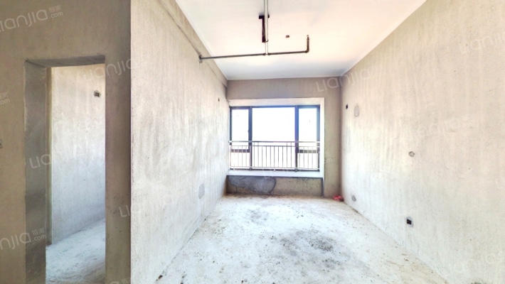 绿地缤纷城二手房实景图