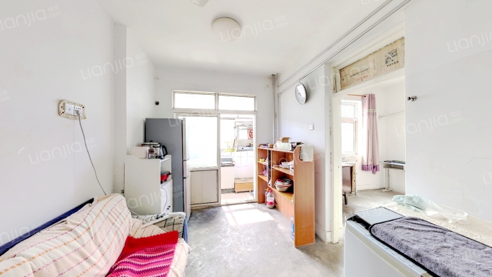 铁路运校宿舍二手房实景图