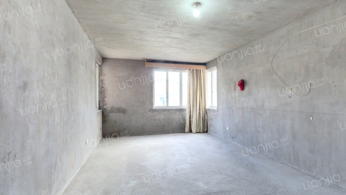 金兴名庭二手房实景图